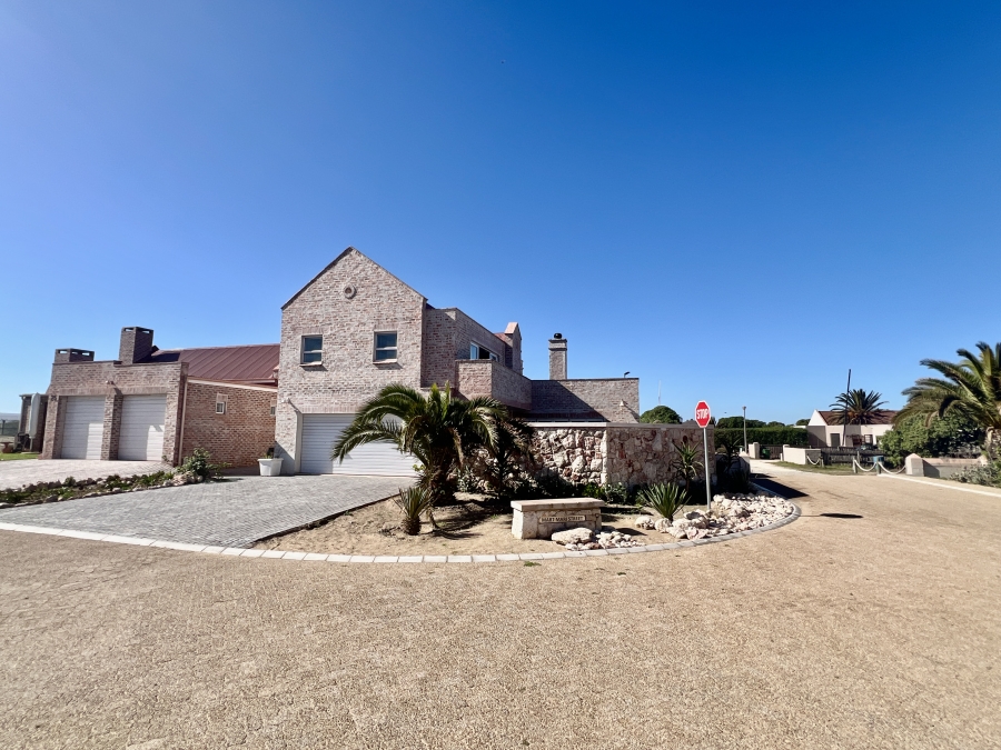 3 Bedroom Property for Sale in Bluewater Bay Western Cape